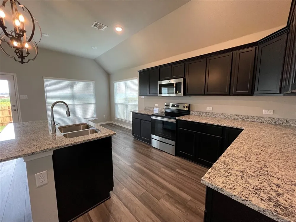 806 Hollyhock Drive Temple, TX 76502