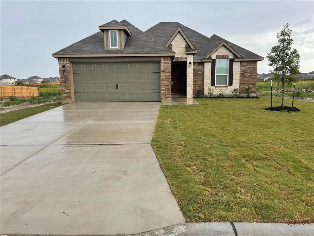 806 Hollyhock Drive Temple, TX 76502
