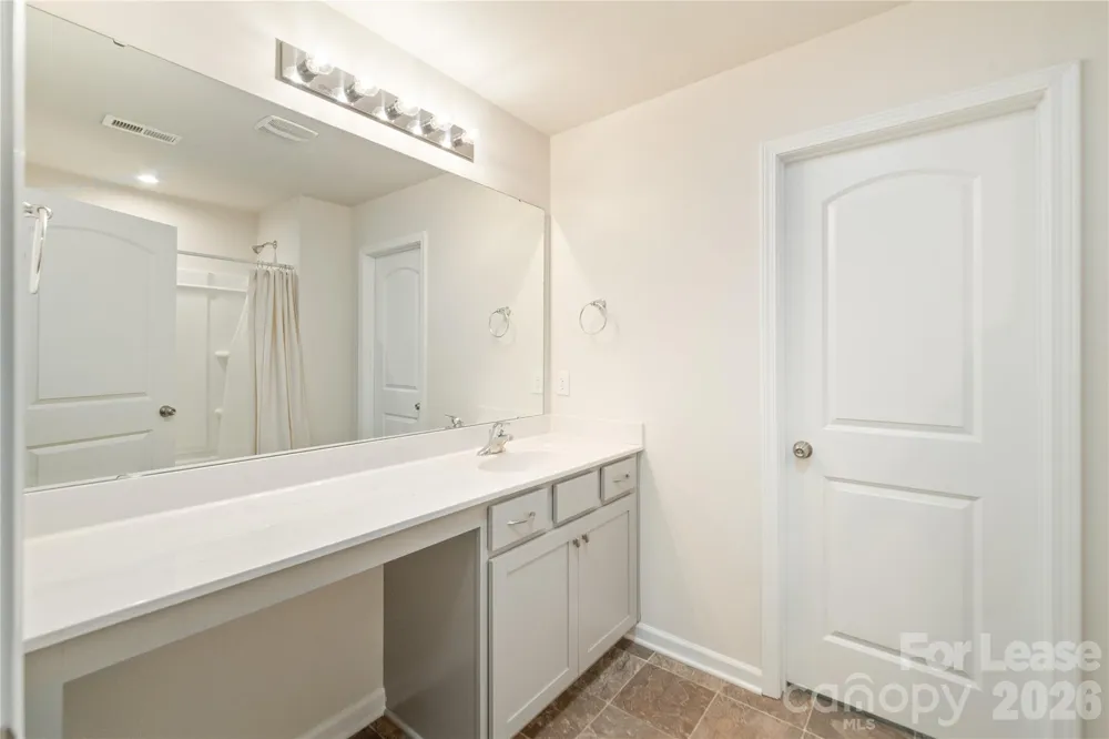9517 Harvard Oak Court Charlotte, NC 28269