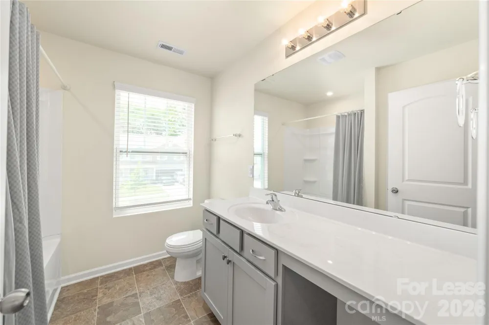 9517 Harvard Oak Court Charlotte, NC 28269