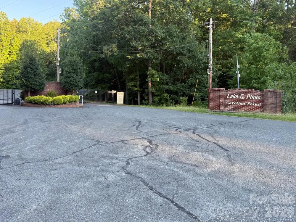 656 Pinelake Drive Troy, NC 27371