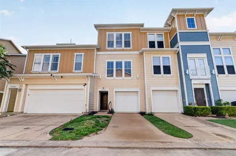 3512 Terreno Vista Boulevard