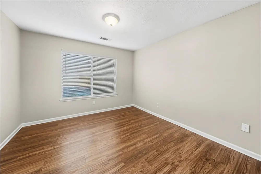 1423 Hunter Green Lane Fresno, TX 77545