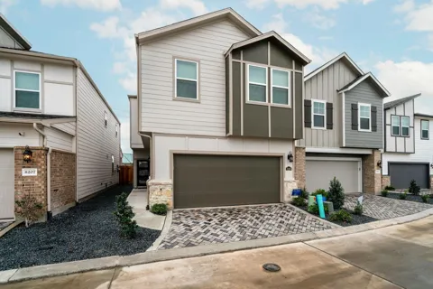 8209 Rising Stream Drive
