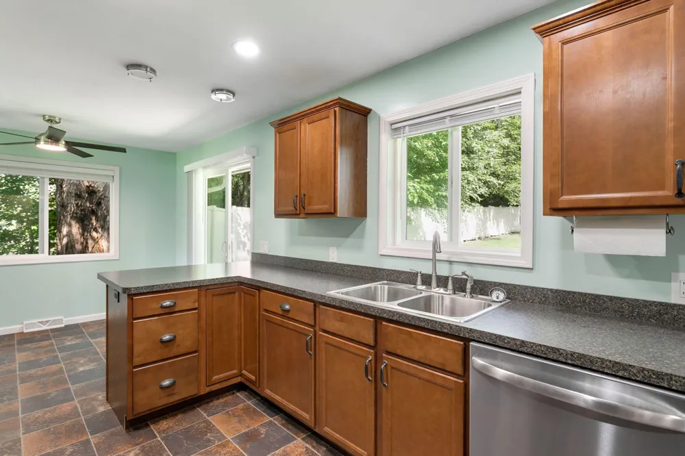 14610 U.S. 12 Union, MI 49130