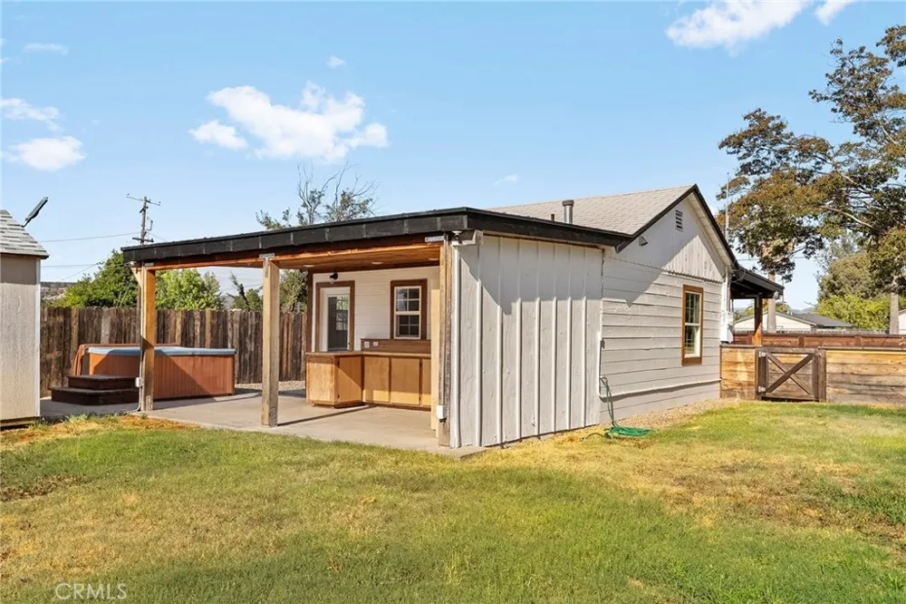 1679 6th Oroville, CA 95965