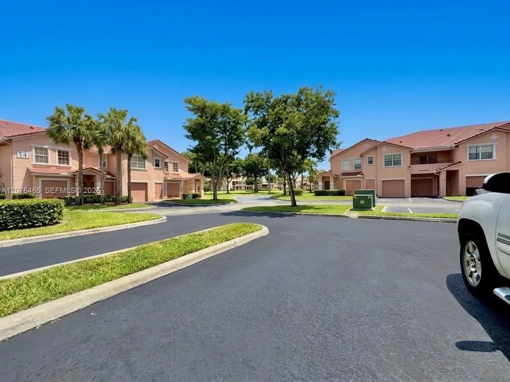 1404 Belmont Ln #1404 North Lauderdale, FL 33068