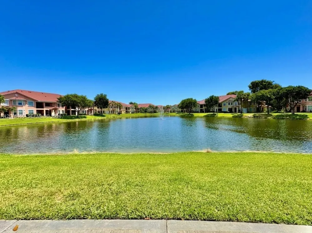 1404 Belmont Ln #1404 North Lauderdale, FL 33068