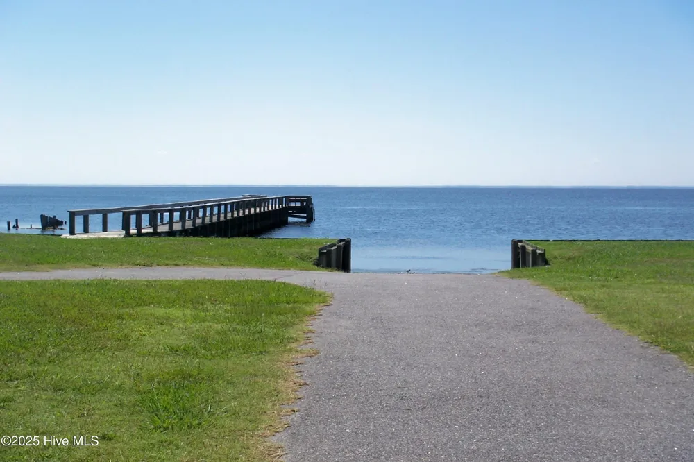 208 Osprey Drive Edenton, NC 27932