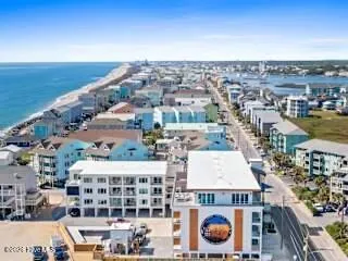 1800 Canal Drive #302