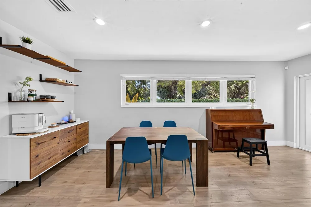 1015 Madrid Street Coral Gables, FL 33134