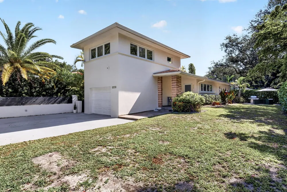 1015 Madrid Street Coral Gables, FL 33134