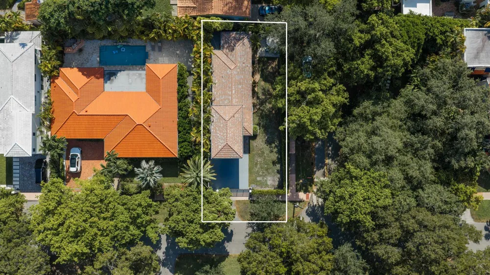 1015 Madrid Street Coral Gables, FL 33134