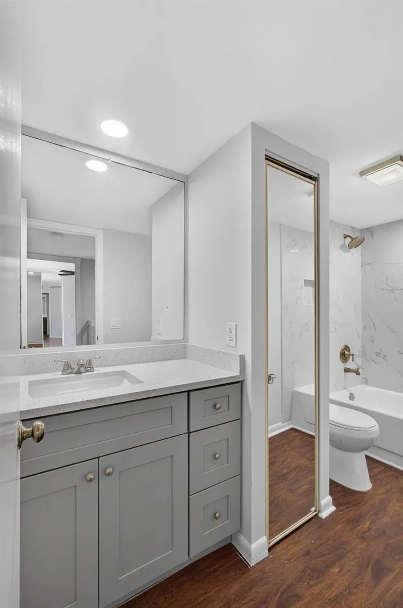 185 Charter Way West Palm Beach, FL 33407
