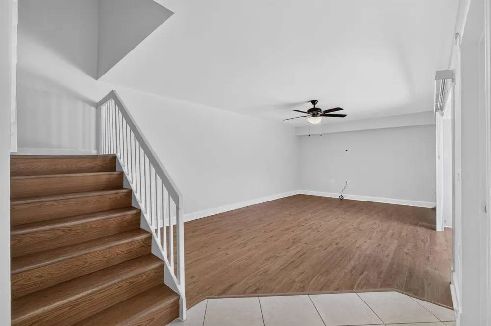 185 Charter Way West Palm Beach, FL 33407
