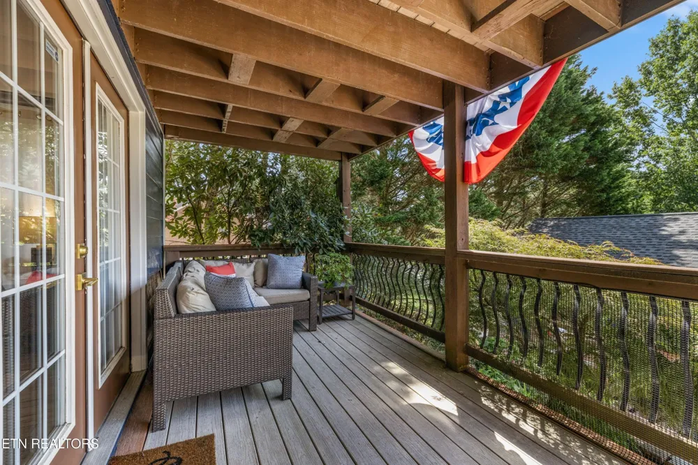 141 Settlers Rd Harriman, TN 37748