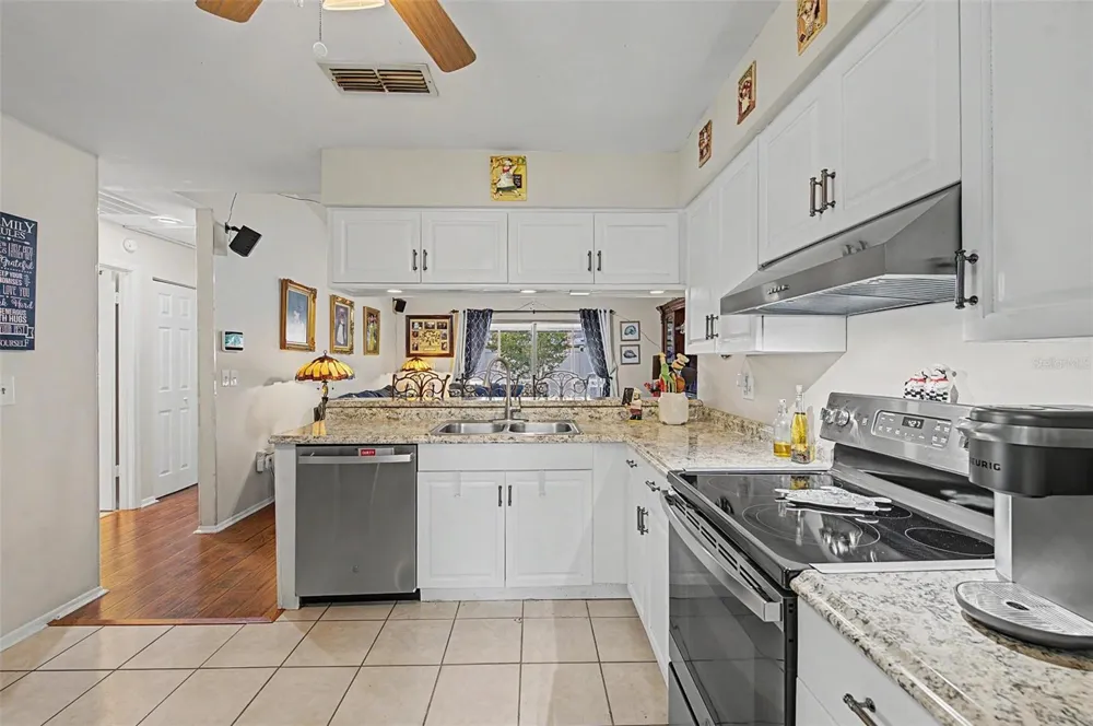 1004 COOLWOOD PLACE Brandon, FL 33511