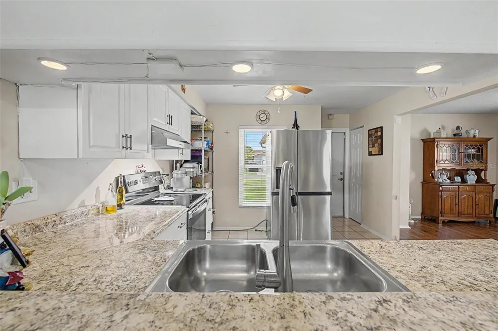 1004 COOLWOOD PLACE Brandon, FL 33511