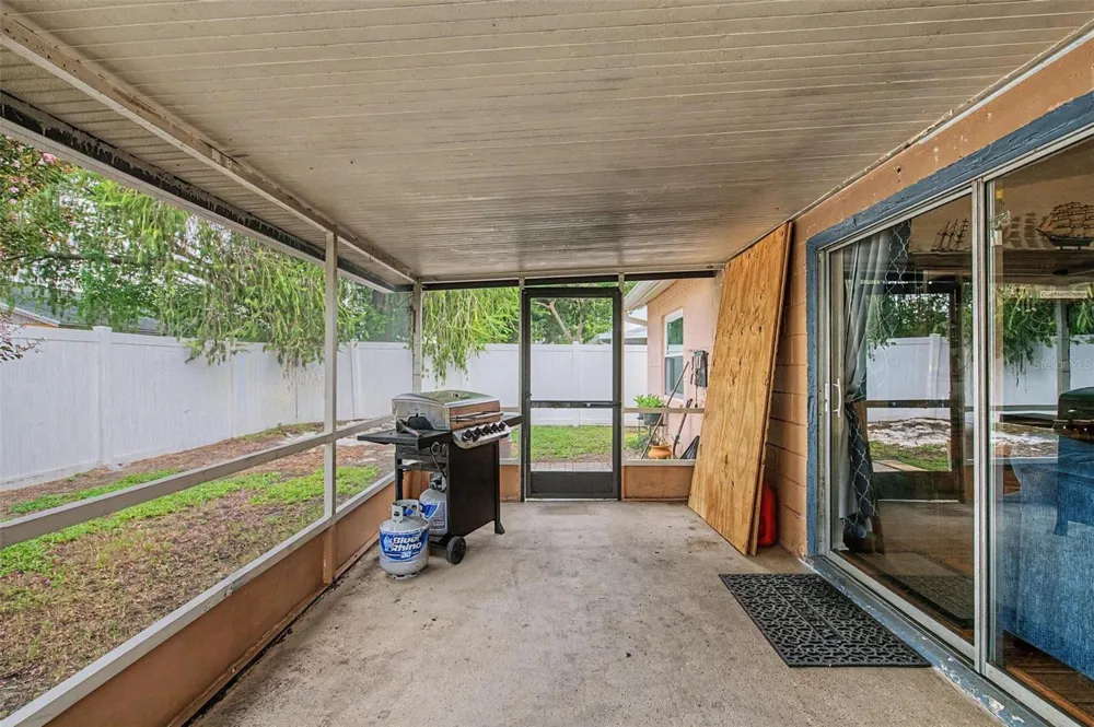 1004 COOLWOOD PLACE Brandon, FL 33511
