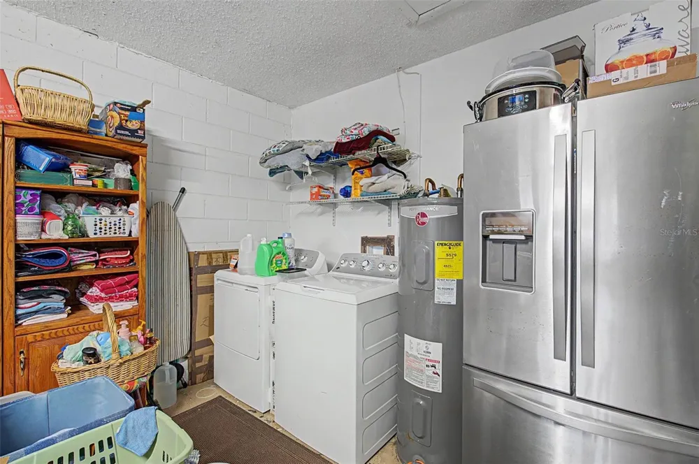 1004 COOLWOOD PLACE Brandon, FL 33511