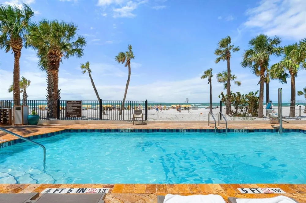 915 SEASIDE DR #405, WEEKS 22-23 Sarasota, FL 34242