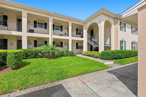 10342 CARROLLWOOD LANE #168