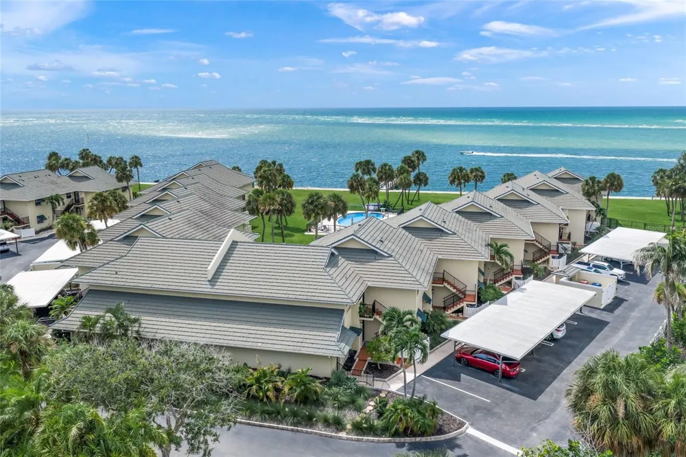 4660 OCEAN BOULEVARD #F1 Sarasota, FL 34242