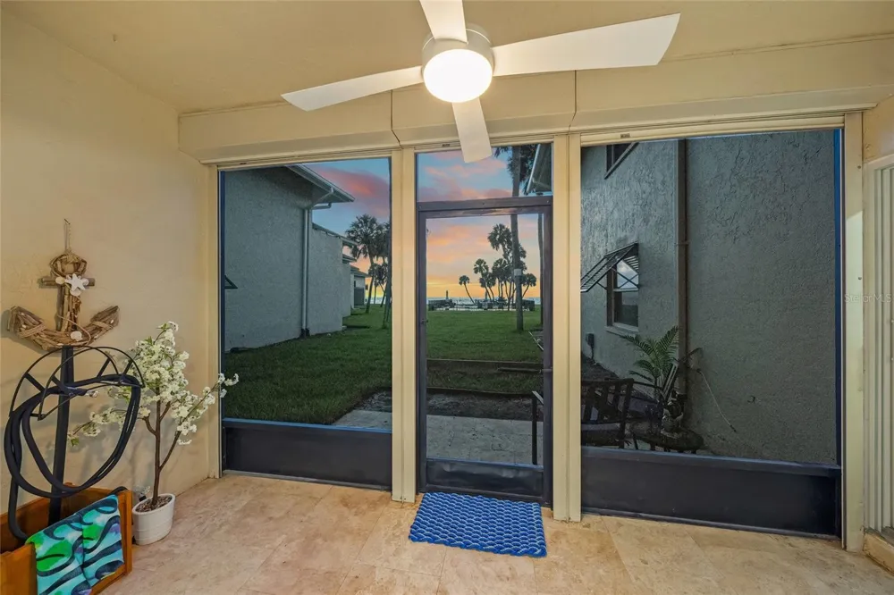 4660 OCEAN BOULEVARD #F1 Sarasota, FL 34242