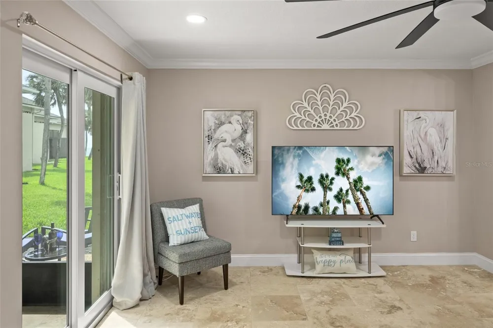 4660 OCEAN BOULEVARD #F1 Sarasota, FL 34242