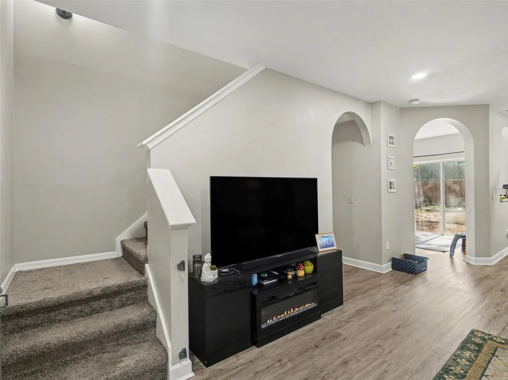 8430 QUARTER HORSE DRIVE Riverview, FL 33578