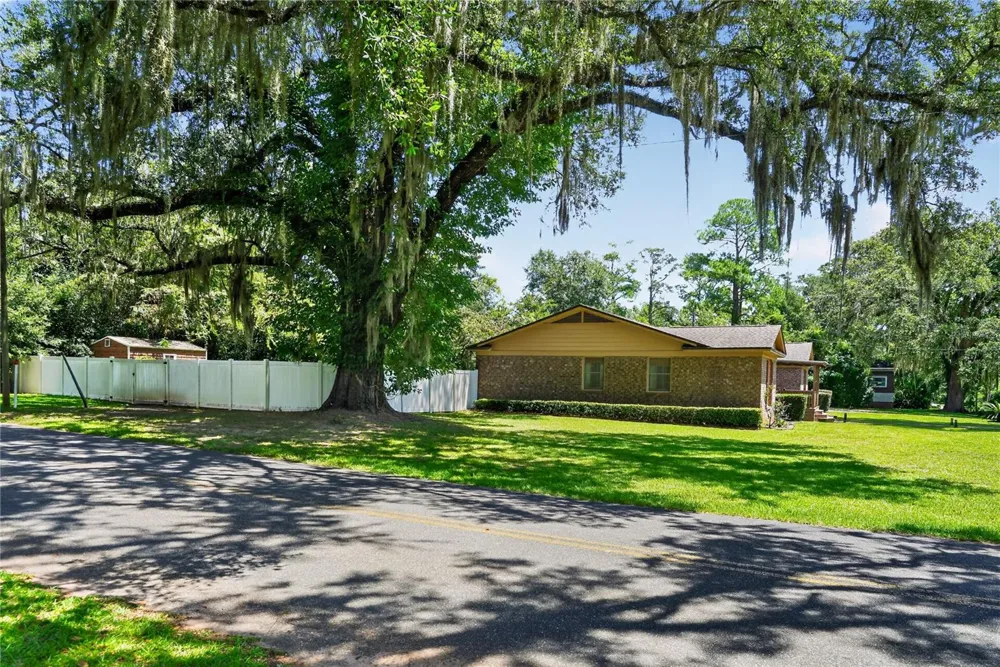 312 W MARION STREET Chattahoochee, FL 32324