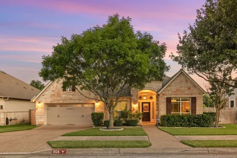 604 Navigator Drive
