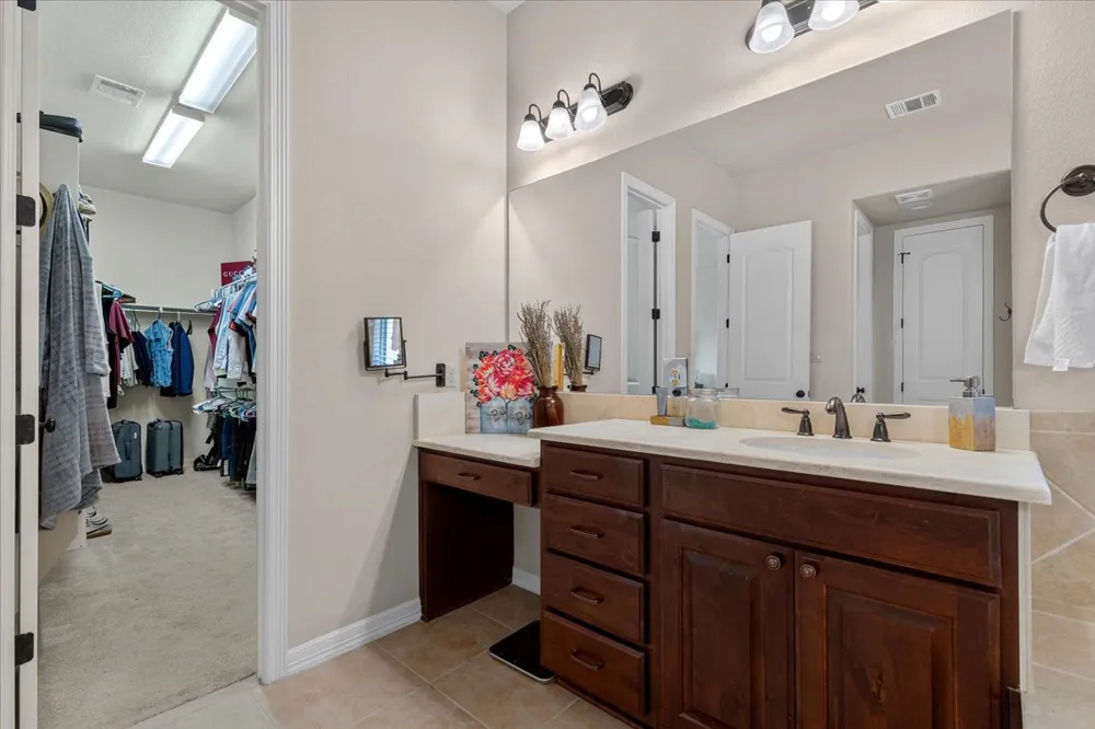 17604 Wildrye Drive Austin, TX 78738