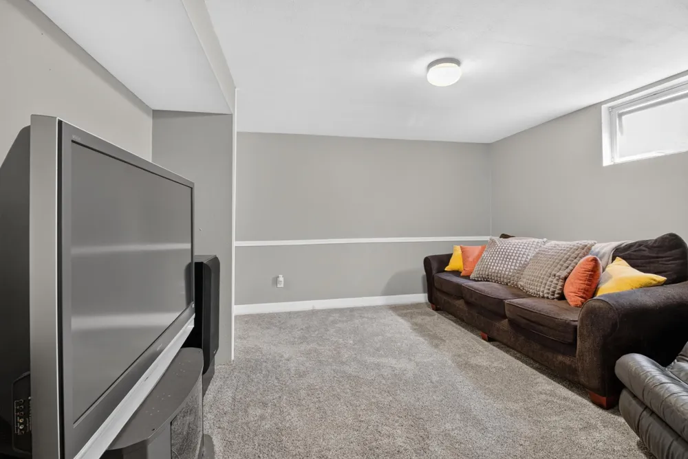 716 E Mount Faith Avenue Fergus Falls, MN 56537