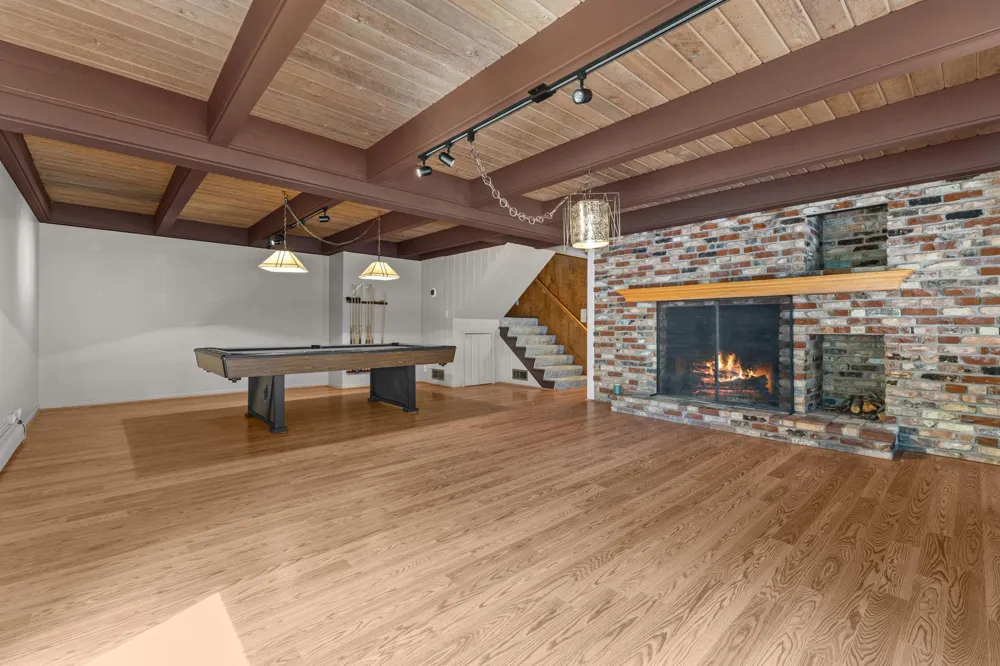 3810 Bassett Creek Drive Golden Valley, MN 55422