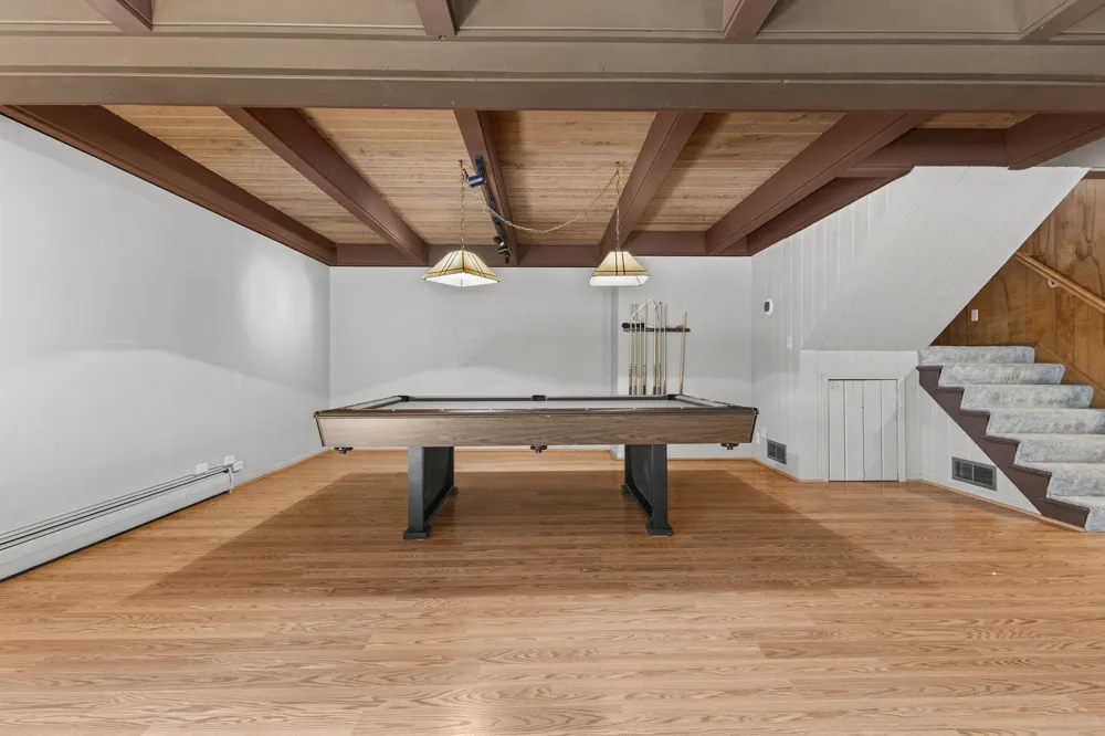 3810 Bassett Creek Drive Golden Valley, MN 55422
