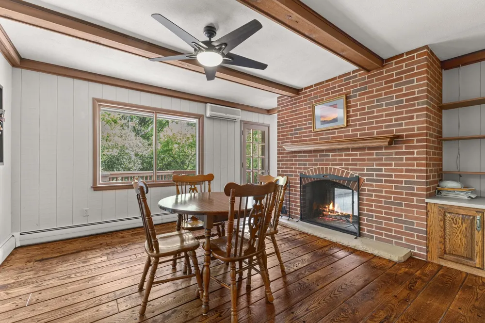 3810 Bassett Creek Drive Golden Valley, MN 55422