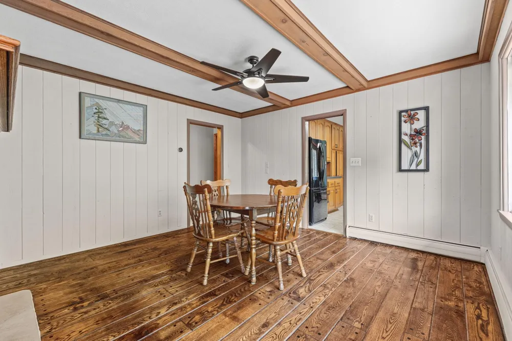 3810 Bassett Creek Drive Golden Valley, MN 55422