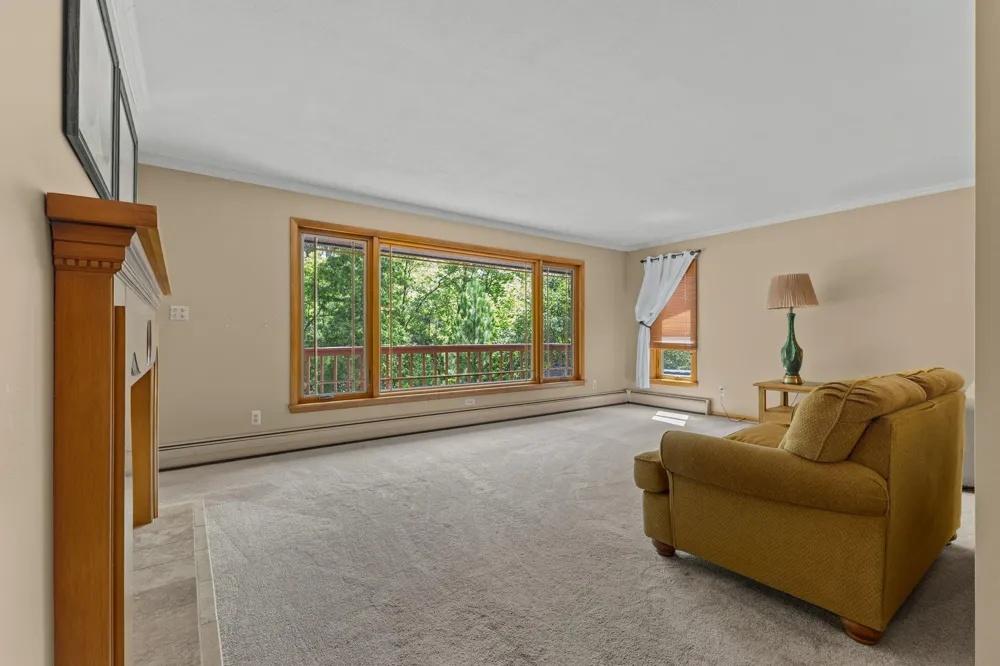 3810 Bassett Creek Drive Golden Valley, MN 55422