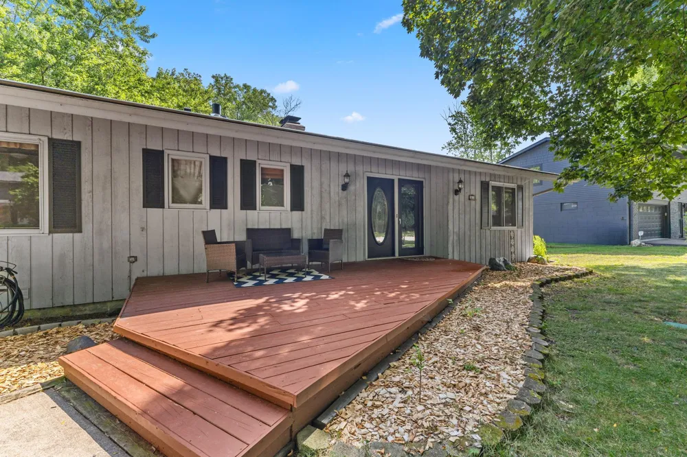 3810 Bassett Creek Drive Golden Valley, MN 55422