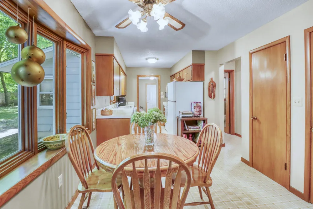 1583 E Shore Drive Detroit Lakes, MN 56501