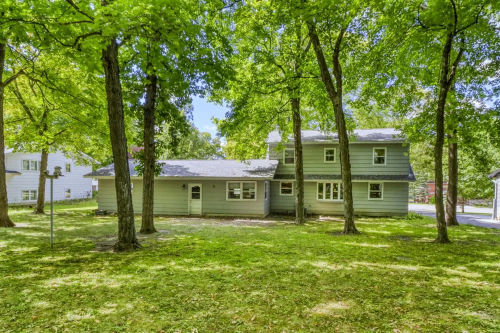 1583 E Shore Drive Detroit Lakes, MN 56501