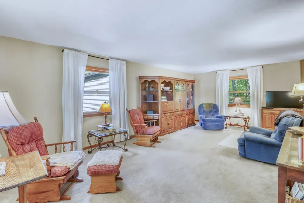 1583 E Shore Drive Detroit Lakes, MN 56501