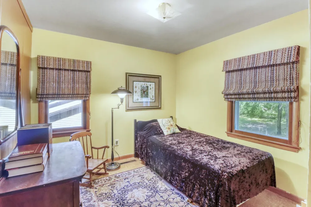 1583 E Shore Drive Detroit Lakes, MN 56501