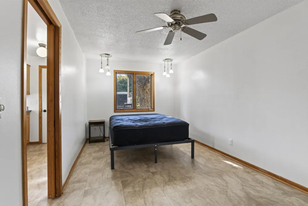 521 5th Avenue NW Valley City, ND 58072