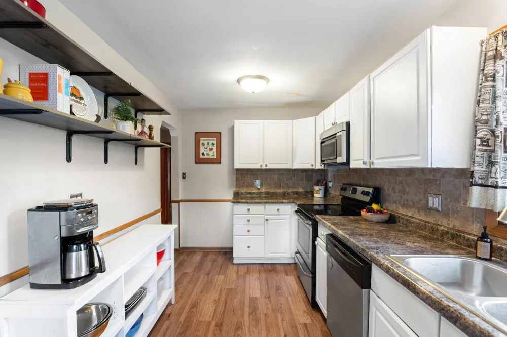 2725 Division Street North Saint Paul, MN 55109