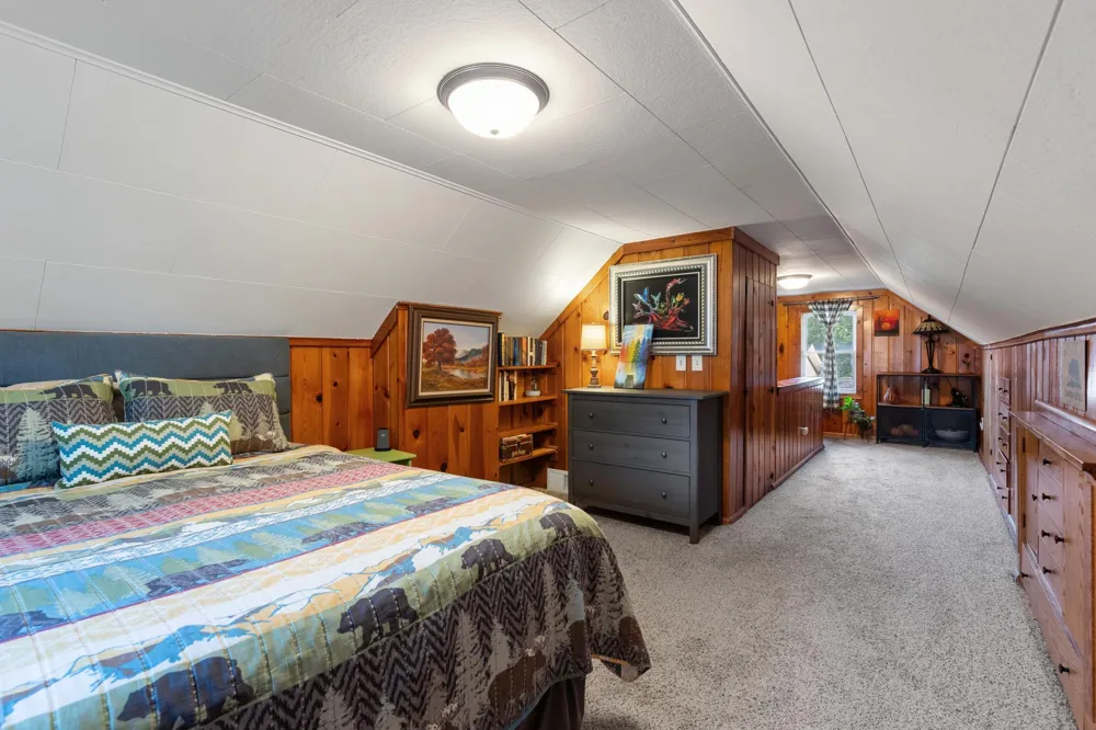 2725 Division Street North Saint Paul, MN 55109