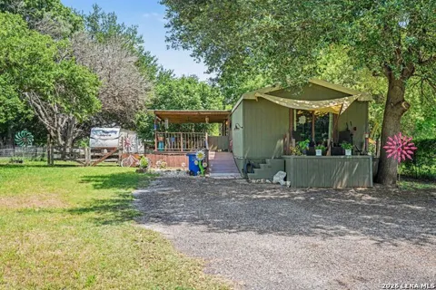 247 WOODCREEK CIR