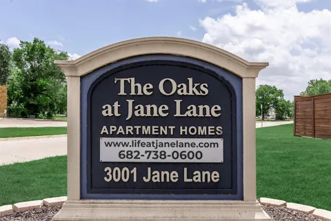 3001 Jane Lane #302