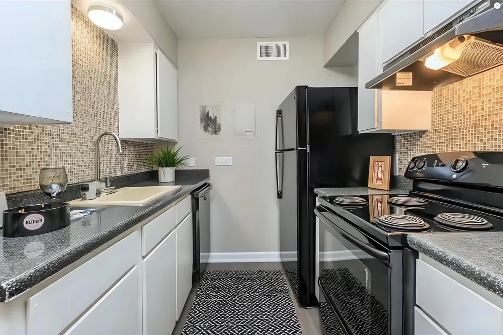 3001 Jane Lane #302 Haltom City, TX 76117